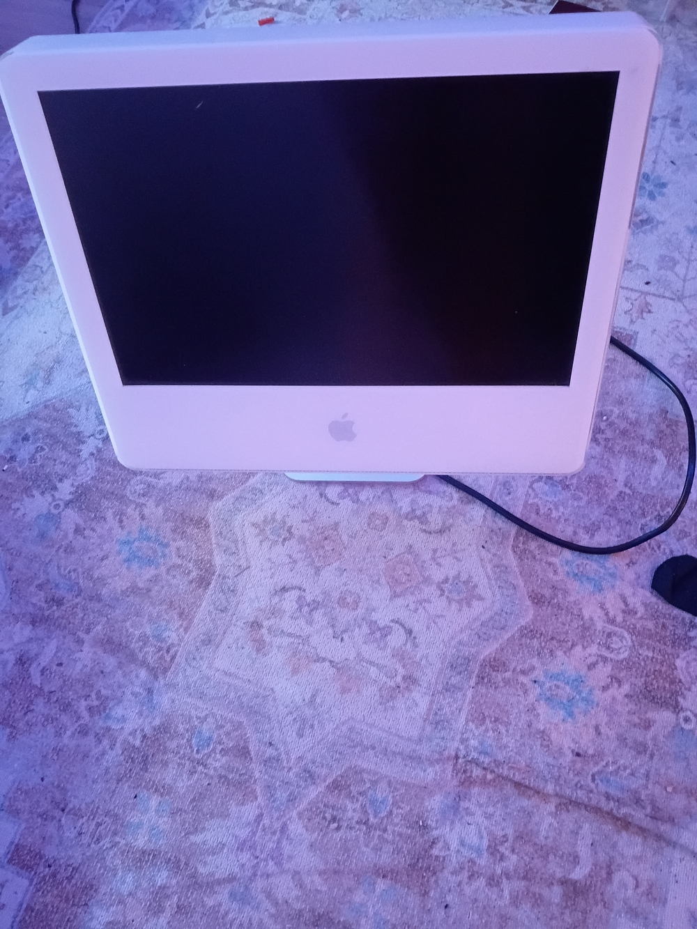 Apple All-in-One Desktop in White